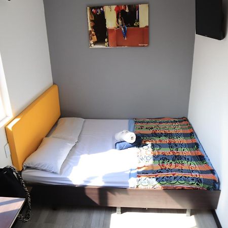 Havana Hostel Cali & Dance School Room photo